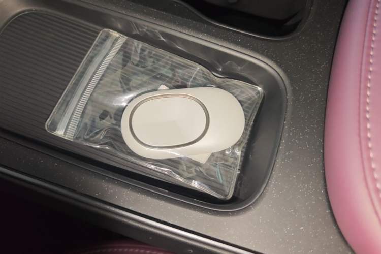 Used Nio ET5 2024 75 kWh Vehicle Key