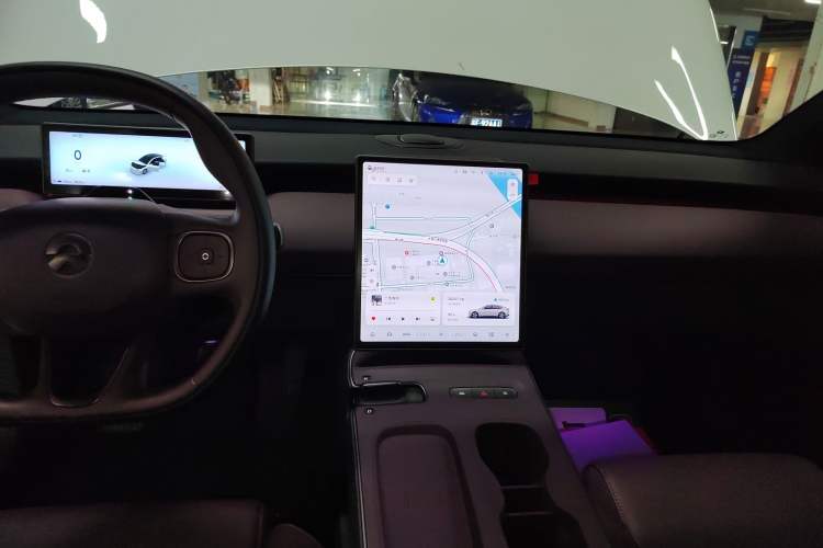 Used Nio ET5 2024 75 kWh Audio And AC Panel