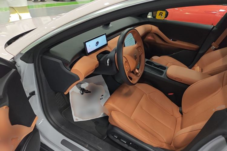 Used Nio ET5 2024 75 kWh Driver Seat
