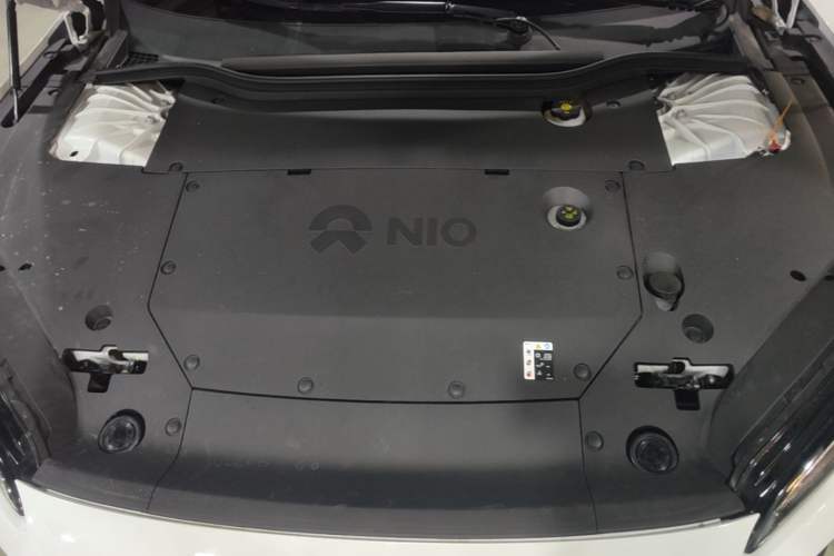 Used Nio ET5 2024 75 kWh Engine Bay