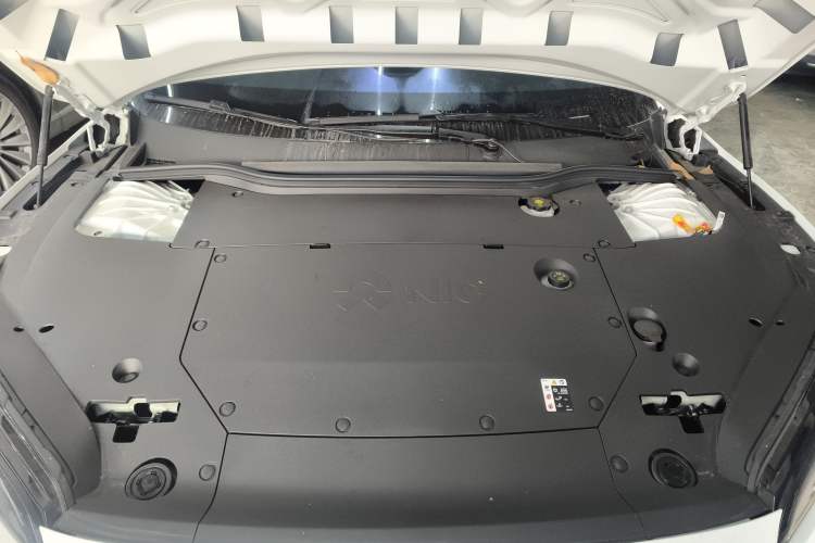 Used Nio ET5 2024 75 kWh Engine Bay