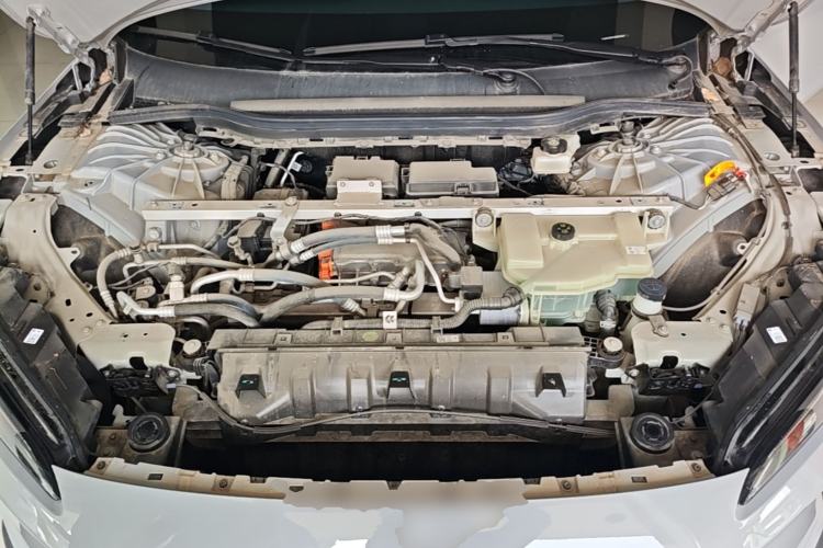 Used Nio ET5 2024 75 kWh Engine Bay
