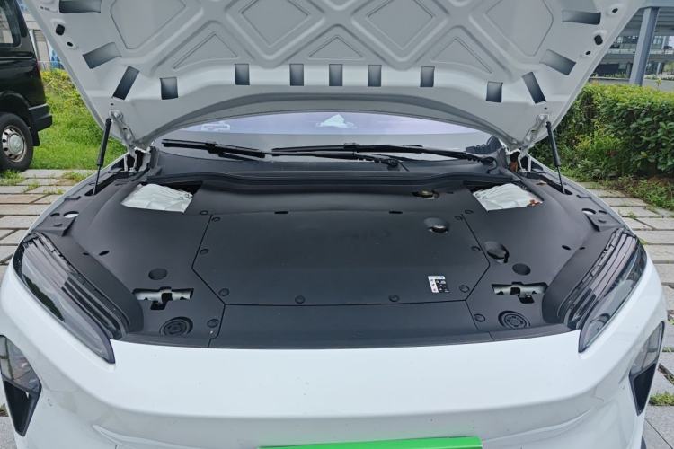 Used Nio ET5 2024 75 kWh Engine Bay