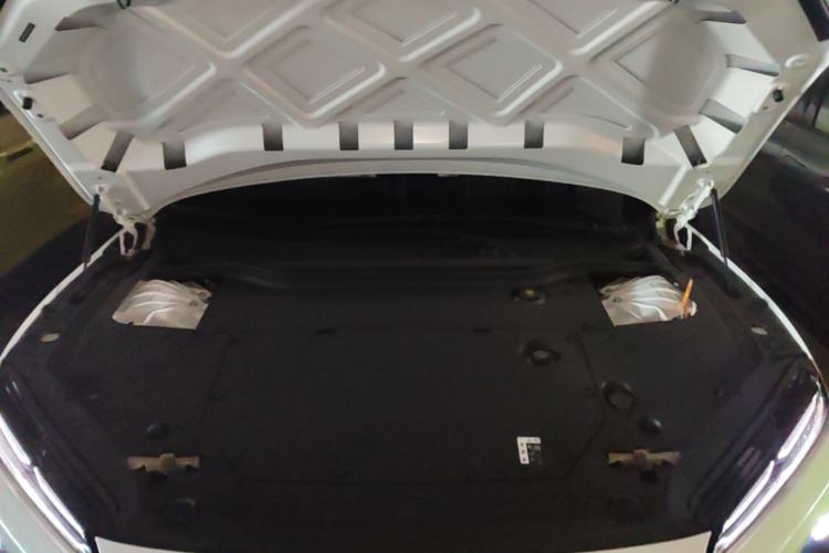 Used Nio ET5 2024 75 kWh Engine Bay