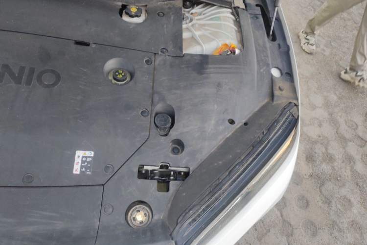 Used Nio ET5 2024 75 kWh Engine Bay Left