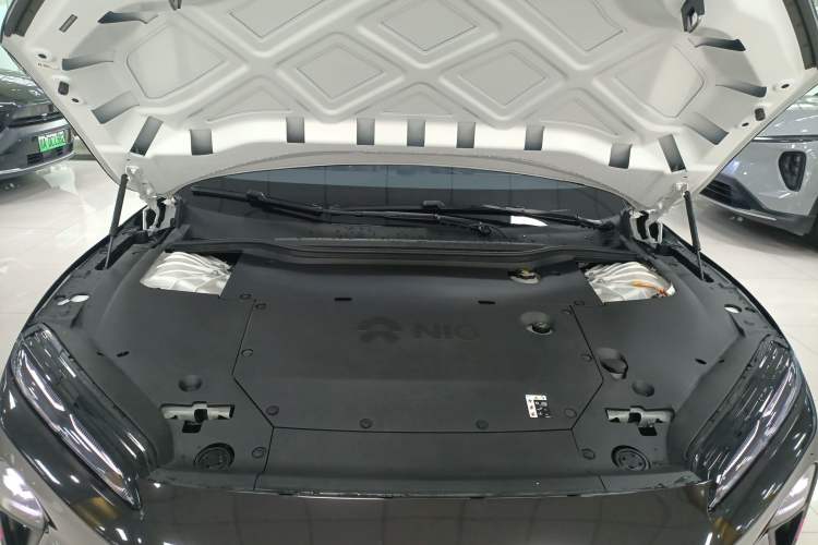 Used Nio ET5 2024 75 kWh Engine Bay