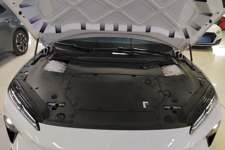 Used Nio ET5 2024 75 kWh Engine Bay