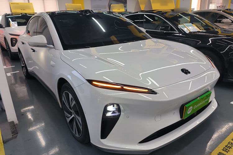 Used Nio ET5 2024 75 kWh Exterior 1