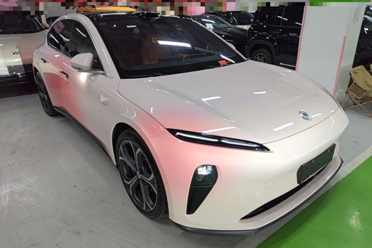 Used Nio ET5 2024 75 kWh Exterior 1