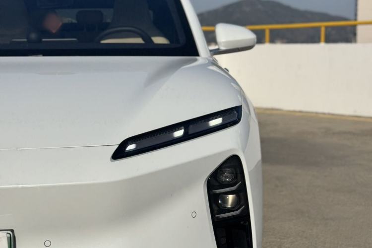 Used Nio ET5 2024 75 kWh Exterior 3