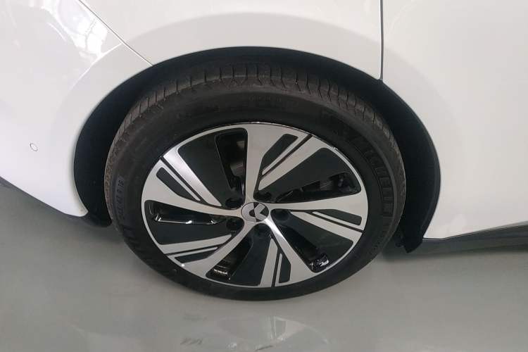 Used Nio ET5 2024 75 kWh Exterior 3