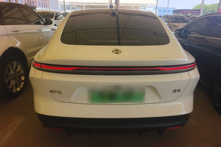 Used Nio ET5 2024 75 kWh Exterior 4