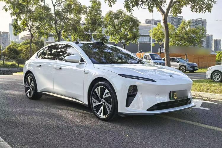 Used Nio ET5 2024 75 kWh Exterior 4