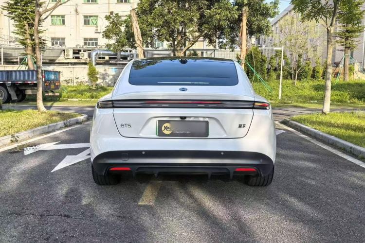 Used Nio ET5 2024 75 kWh Exterior 5