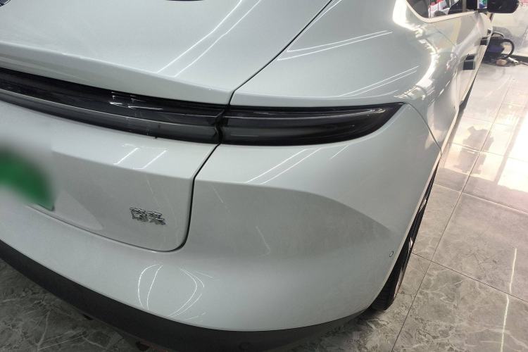 Used Nio ET5 2024 75 kWh Exterior 6