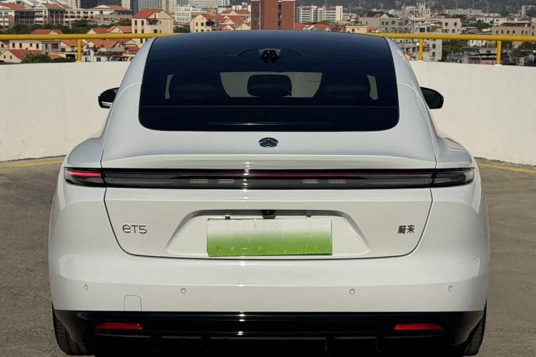 Used Nio ET5 2024 75 kWh Exterior 6