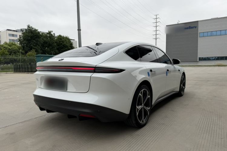Used Nio ET5 2024 75 kWh Exterior 7
