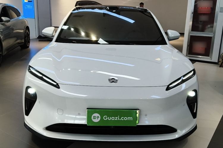 Used Nio ET5 2024 75 kWh Front