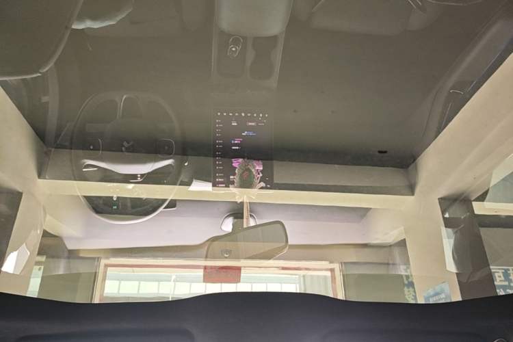 Used Nio ET5 2024 75 kWh Headliner