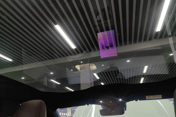 Used Nio ET5 2024 75 kWh Headliner