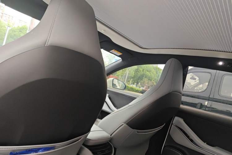 Used Nio ET5 2024 75 kWh Headliner