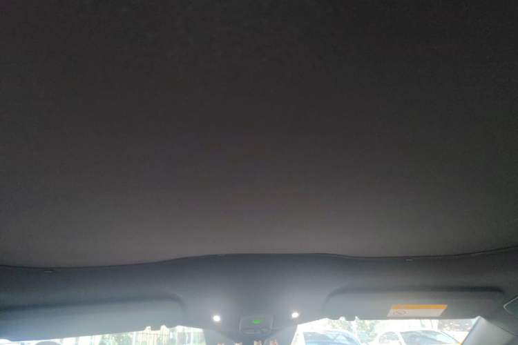 Used Nio ET5 2024 75 kWh Headliner
