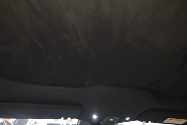 Used Nio ET5 2024 75 kWh Headliner