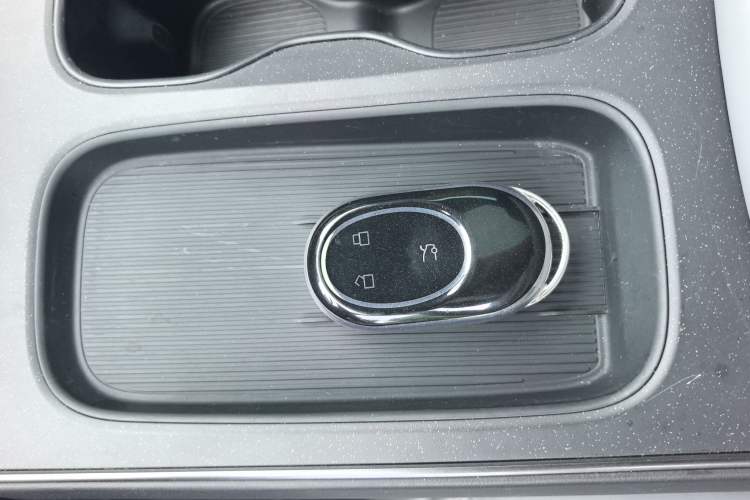 Used Nio ET5 2024 75 kWh Interior 1