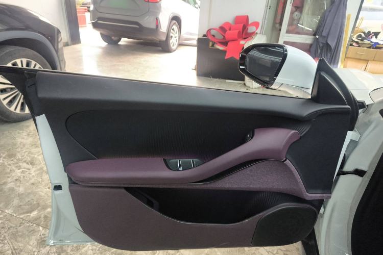 Used Nio ET5 2024 75 kWh Interior 7
