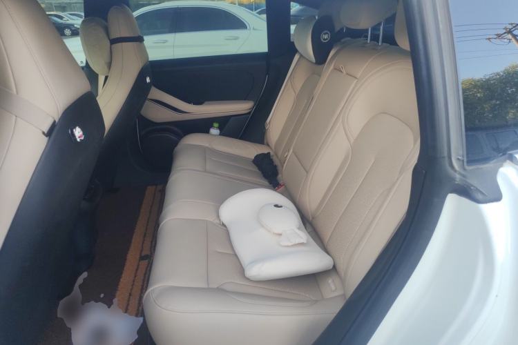 Used Nio ET5 2024 75 kWh Left Rear Seat