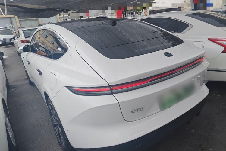 Used Nio ET5 2024 75 kWh Left Side