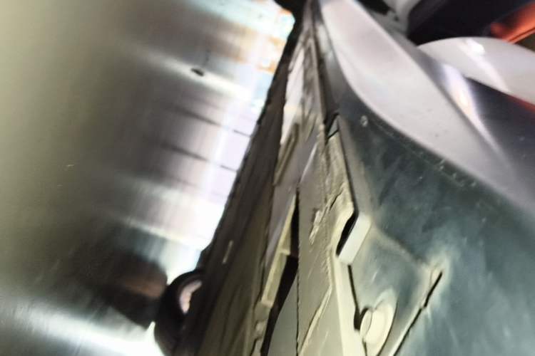 Used Nio ET5 2024 75 kWh Left Side Sill