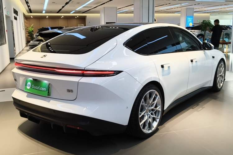 Used Nio ET5 2024 75 kWh Rear Right 45 Deg