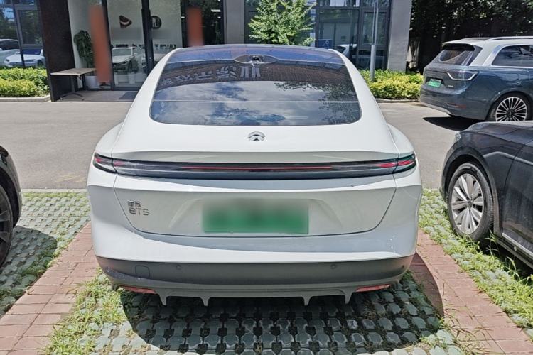 Used Nio ET5 2024 75 kWh Rear