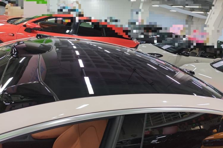 Used Nio ET5 2024 75 kWh Roof