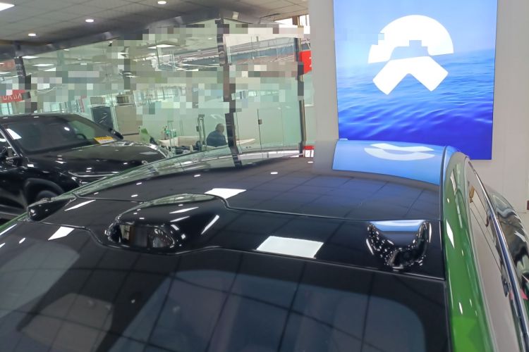 Used Nio ET5 2024 75 kWh Roof