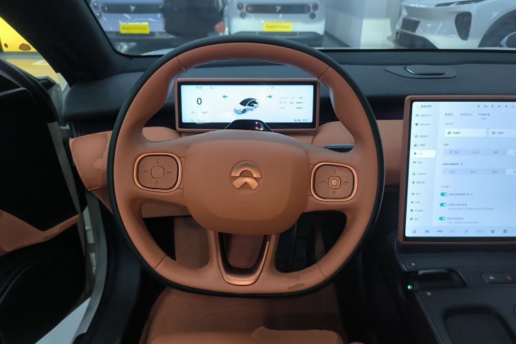 Used Nio ET5 2024 75 kWh Steering Wheel