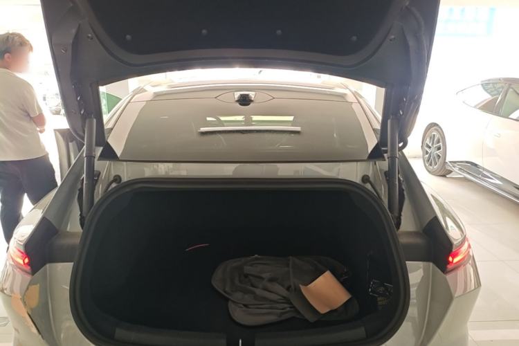 Used Nio ET5 2024 75 kWh Trunk