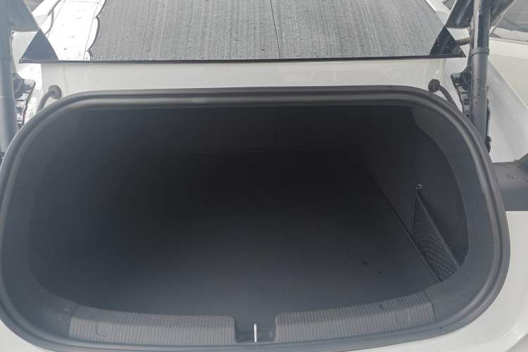 Used Nio ET5 2024 75 kWh Trunk