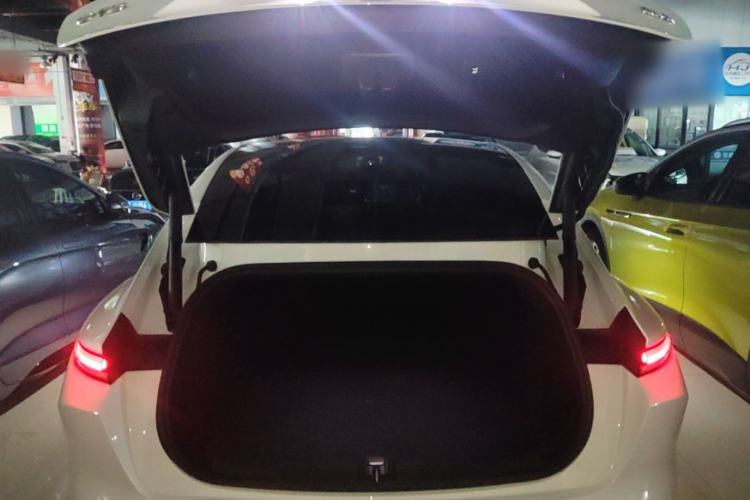 Used Nio ET5 2024 75 kWh Trunk