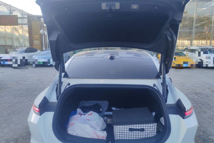 Used Nio ET5 2024 75 kWh Trunk
