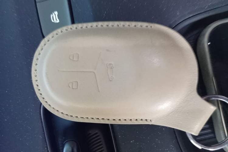 Used Nio ET5 2024 75 kWh Vehicle Key