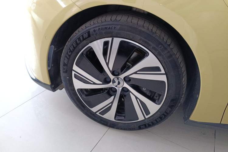 Used Nio ET5 2024 75 kWh Exterior 2