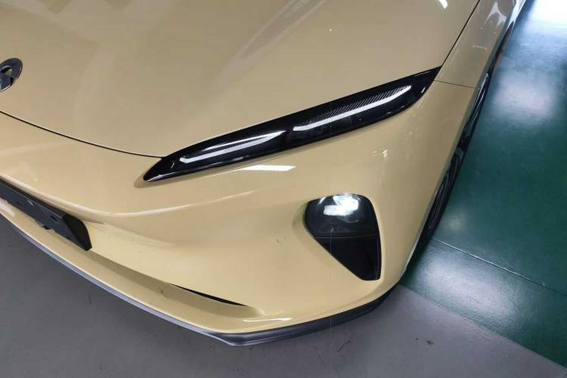Used Nio ET5 2024 75 kWh Left Front Headlight
