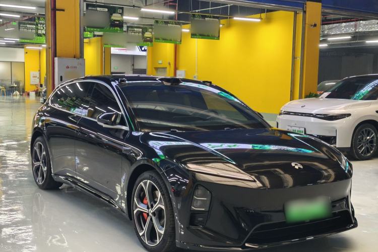Used Nio ET5 2025 75 kWh Exterior 2
