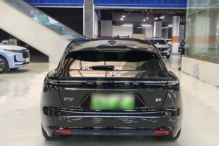 Used Nio ET5 2025 75 kWh Exterior 5