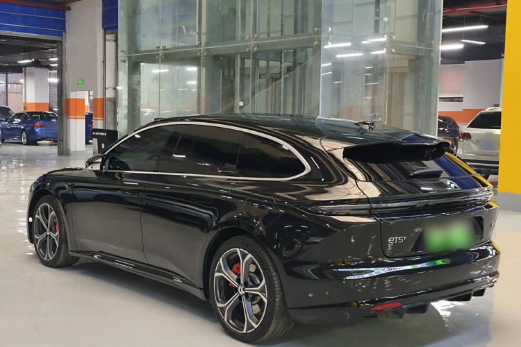Used Nio ET5 2025 75 kWh Exterior 6