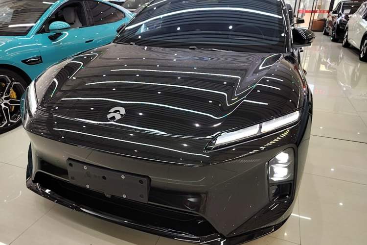 Used Nio ET5 2025 75 kWh Front
