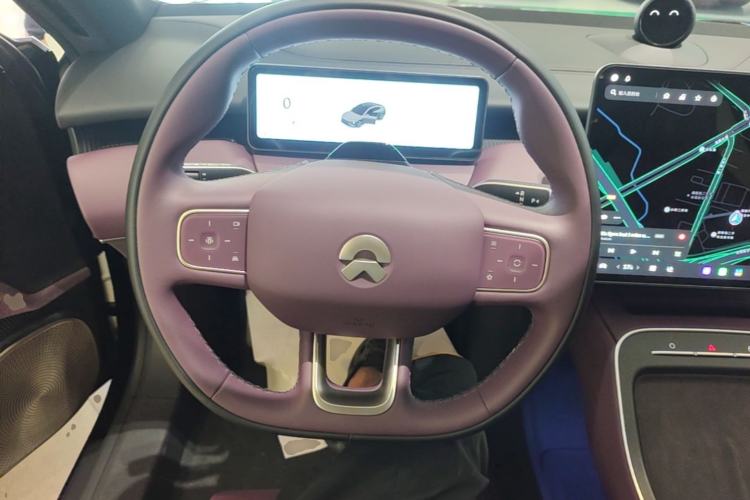 Used Nio ET5 2025 75 kWh Steering Wheel