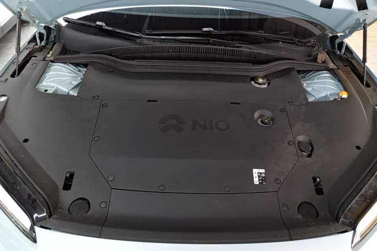 Used Nio ET5 2025 75 kWh Engine Bay